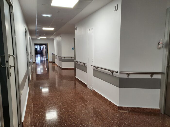LF131 PASAMANOS PROTECTOR PARED PVC TTO - Imagen 2